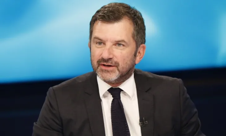 Ftesa e Trump/ Bushati: Po e shesin sapunin për djathë, është shplarje truri