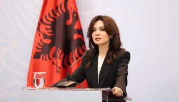 “Ftesa e Trump vlerësim për lidershipin e kryeministrit Rama”, Spiropali: Trillime, s’do paguajmë miliarda për të qenë pjesë e Bordit të Paqes