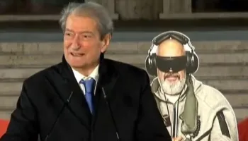 Ftesa te Bordi i Paqes/ Sondazhi: 53.2 për qind thonë se ra teza ‘Ramaduro’ e opozitës