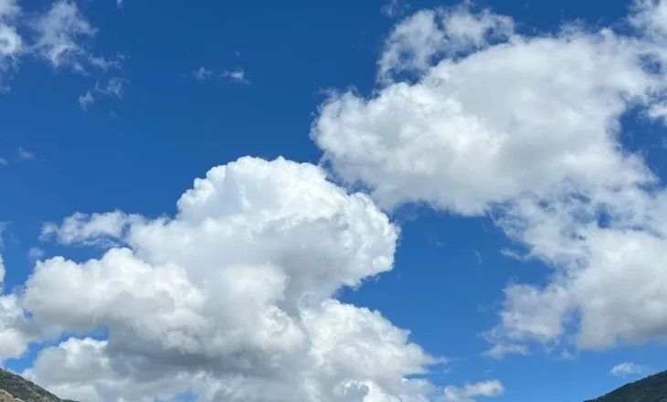 Fundjava me mot të paqëndrueshëm, sinoptikanët: Ulen temperaturat, dëborë në zonat malore