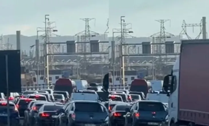 Fundjava rikthen trafikun e rënduar në hyrje të Elbasanit, fluks i lartë automjetesh