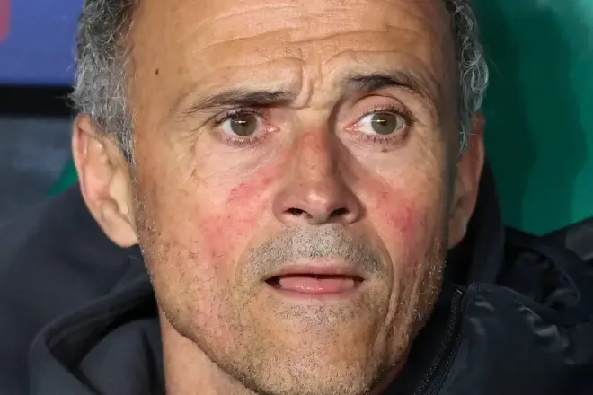 “Futboll i ndyrë…”; Luis Enrique nuk iu beson syve çfarë i ndodhi PSG-së