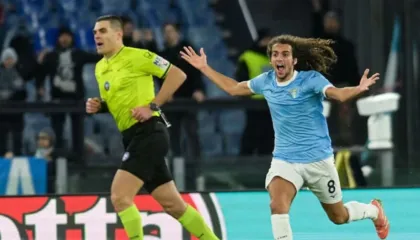 Gabime të paflshme në ndeshjen Lazio-Fiorentina, dënohen arbitrat, nota pozitive për arbitrat e Napoli-t