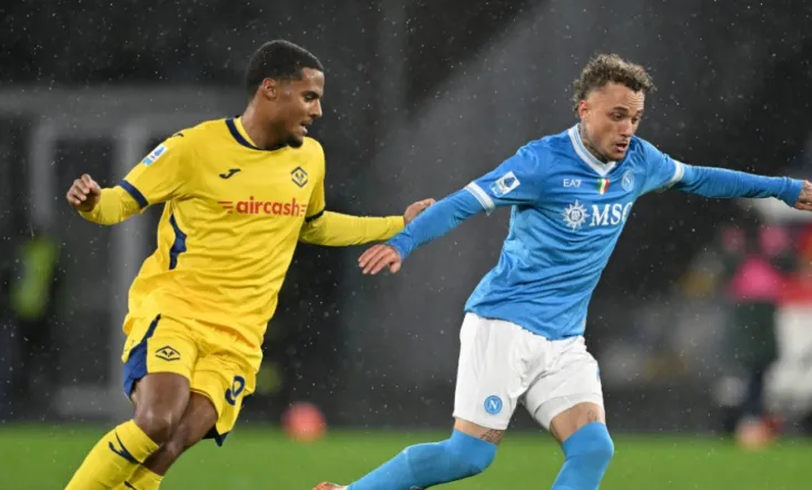 Galatasaray kërkon sulmuesin e Napolit, por merr refuzimin direkt nga lojtari dhe klubi