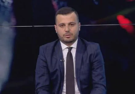 “Gati të paguajë për një foto me Trump”, Tomorri: Raportet e Ramës me SHBA-në janë të ngrira