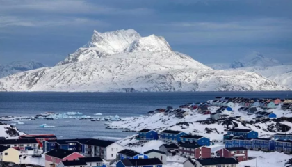 Gaz, naftë dhe metale të rralla, pse Groenlanda është kthyer në një objektiv strategjik global