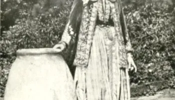 Gazeta australiane (1929)/ Një rrëfim për gratë e Shqipërisë