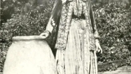 Gazeta australiane (1929)/ Një rrëfim për gratë e Shqipërisë