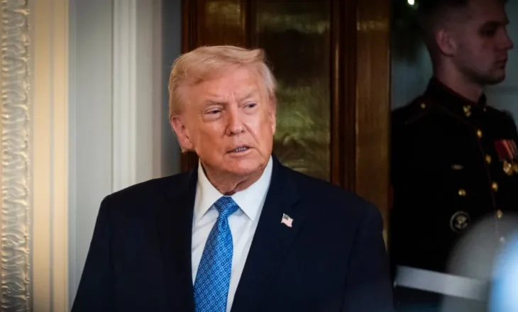 Gazetari i “New York Times” tregon 50 sekondat e bisedës me Trump pas sulmit në Venezuelë: U përgjigj pas 3 zileve në telefon, dukej i lodhur. Për ofensivën më tha…