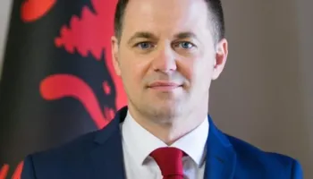 Gent Gazheli largohet nga Doganat, ja kush e zëvendëson