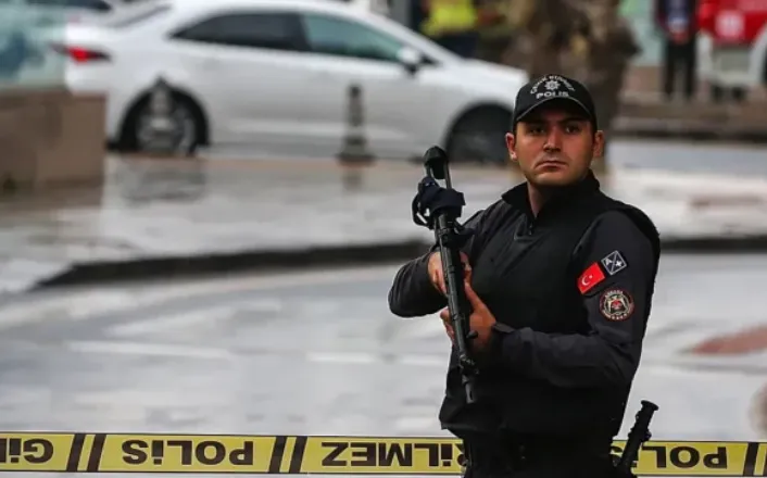 Gjatë iranianë të arrestuar në Turqi, dyshohen si spiunë