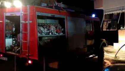 Gjirokastër/ Kabina elektrike përfshihet nga flakët, lagjja Granicë mbetet pa energji