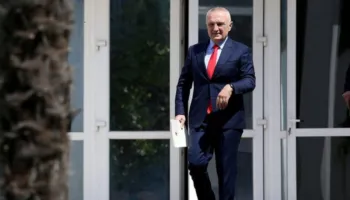 GJKKO lë në qeli Ilir Metën, avokati Cakrani: Gjykata e kapur peng