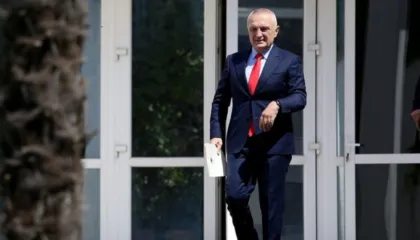 GJKKO lë në qeli Ilir Metën, avokati Cakrani: Gjykata e kapur peng