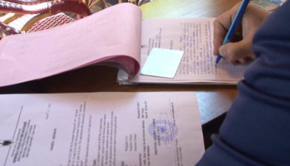 Gjoba ditore deri në 500 mijë lekë, ligji i ri me sanksione ndaj përmbajtjeve të dëmshme online