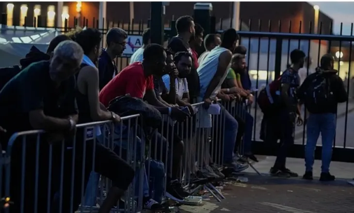 Gjykata holandeze dënon një burrë nga Eritrea me 20 vjet burg për kontrabandë ‘mizore’ të njerëzve