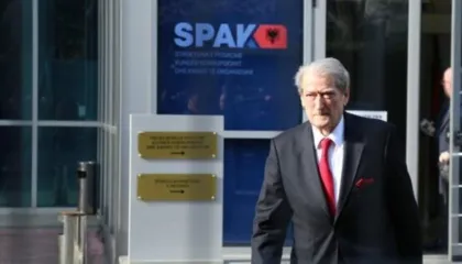 Gjykata Kushtetuese i jep të drejtë Berishës: Arresti shtëpiak ishte i tejzgjatur