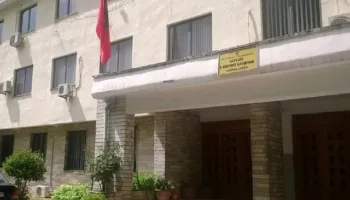 Gjykata lë në burg njerkun nga Gjirokastra, dyshohet se abuzoi me vajzën e mitur