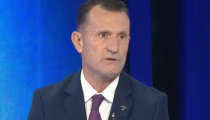 “Gjyqtarët në GJKKO janë kamikazë”- Avokati i Ilir Metës: Presidentin po e mbajnë kot 16 muaj në qeli