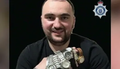 Goditet banda e shqiptarëve në Britaninë e Madhe! Grabitën çanta firmato e ora të shtrenjta, vlera e sendeve të vjedhura mbi 1 milion paund (EMRAT)