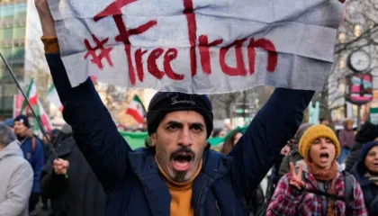 Goditjet drejt e në kokë/ Pse orët e ardhshme në Iran janë kritike dhe pse heshtja nuk është opsion