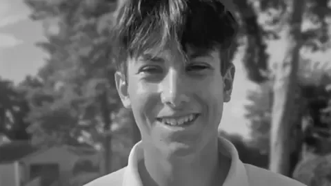 Golfisti i ri italian dyshohet i vdekur: Çfarë dimë për zjarrin në resortin zviceran