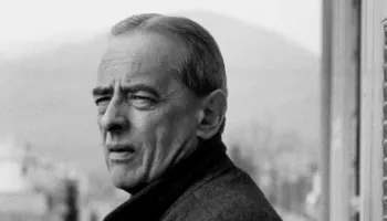 Gomborwich: Bëni gabim që artin e lidhni me krijimin e veprave të përsosura nga forma