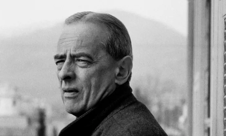 Gomborwich: Bëni gabim që artin e lidhni me krijimin e veprave të përsosura nga forma