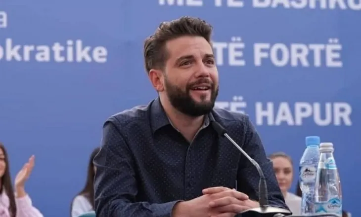 Grigels Muçollari: Kur SHBA të heq vizën!