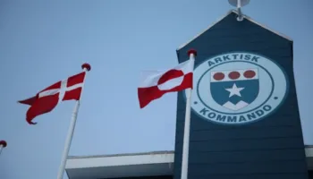 ‘Groenlanda është pjesë e Danimarkës’: Ligjvënësit amerikanë sfidojnë Trumpin në Kopenhagen