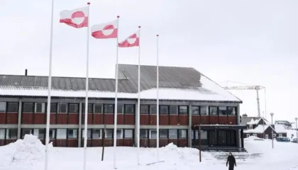 Groenlanda/Media:Britania po negocion me aleatët e BE për të dërguar trupa evropiane