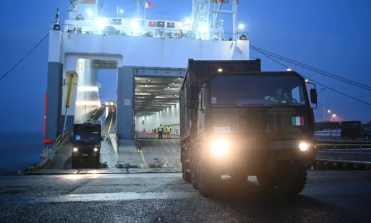 Groenlanda/ Rusia akuzon NATO-n për militarizimin e Arktikut