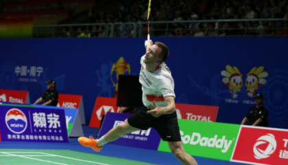 Groenlanda, sfida e kryeministrit Nielsen/ Nga ish-kampion i badmintonit në përballje me SHBA