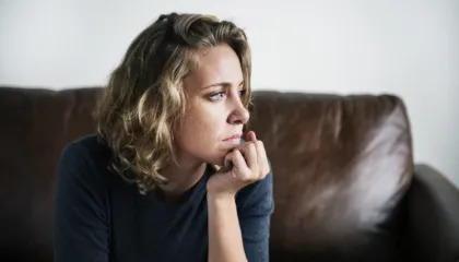 Gruaja shqiptare dhe barra e pritshmërive shoqërore