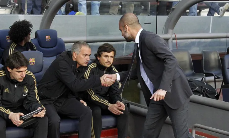 Guardiola falënderon Mourinhon për “asistin”: Dërgimi i portierit në zonë ishte strategji e mirë…