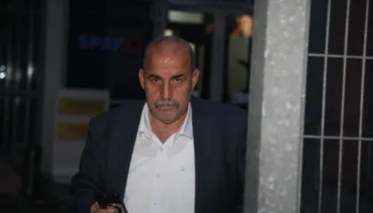 Hakerimi i e-mail të prokurorëve të SPAK/ “I thashë t’më gërmojë për Ulsi Manjën”, ish-drejtor i Burgjeve shokut të tij: Aaaa, do ishte e hatashme