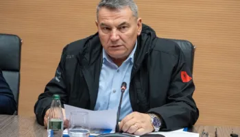 Haki Çako: Përmirësim gradual i situatës së përmbytjeve, problematika nga çarja e argjinaturës së Semanit