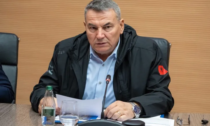 Haki Çako: Përmirësim gradual i situatës së përmbytjeve, problematika nga çarja e argjinaturës së Semanit