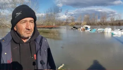 Hapja e portave të HEC-it të Banjës, përmbytet landfilli i Kuçovës dhe stalla e derrave