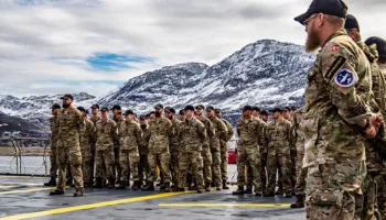 “Hapni menjëherë zjarr…edhe ndaj amerikanëve”/ Ministria daneze e Mbrojtjes urdhëron ushtarët në Groenlandë