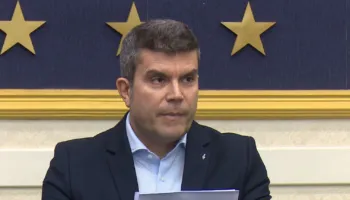 Hasimja nis “forumin e dialogut politik”, lëvizje për bashkimin e opozitës në një front të vetëm