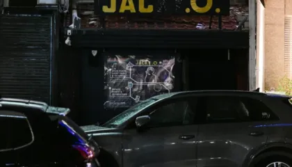 Hodhën në erë diskotekën në Greqi, pranga dy vëllezërve nga Tirana, dëshmia: Na paguan 5 mijë euro