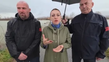 Holta, prefektja e Shkodrës në terren: E pamundur lëvizja në Obot me mjete të vogla