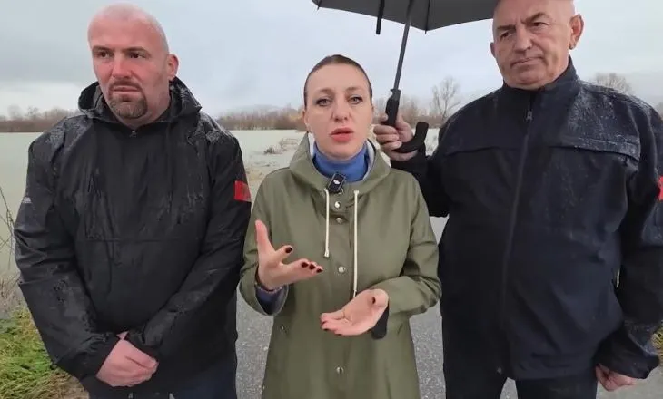 Holta, prefektja e Shkodrës në terren: E pamundur lëvizja në Obot me mjete të vogla