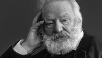 Hygo: Çdo moshë ka kënaqësitë dhe dhembjet e veta…