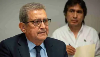 I dënuar në Shqipëri për aferën e inceneratorëve, vdes në spital ish-ministri peruan