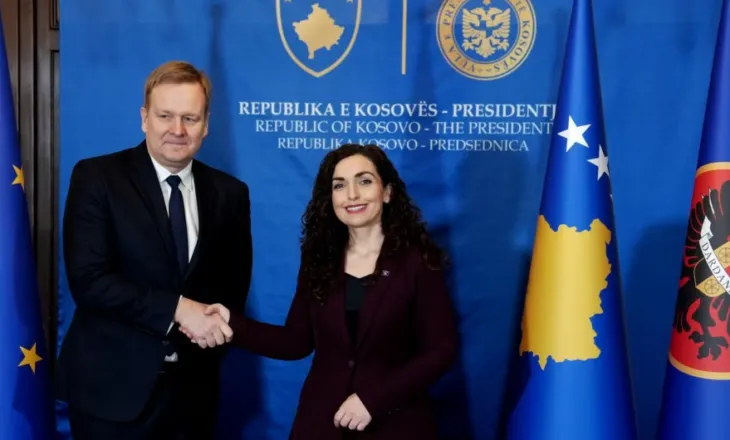 I dërguari i BE viziton Prishtinën, Sorensen takohet me Kurtin dhe Osmanin, pas Kosovës shkon në Serbi