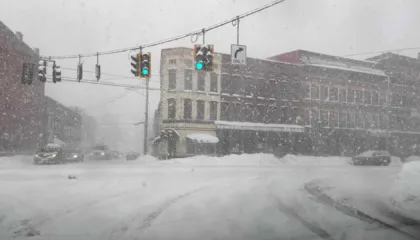 I ftohti ekstrem godet SHBA-në, 24 mijë familje pa energji elektrike, 12 shtete shpallin gjendjen e jashtëzakonshme