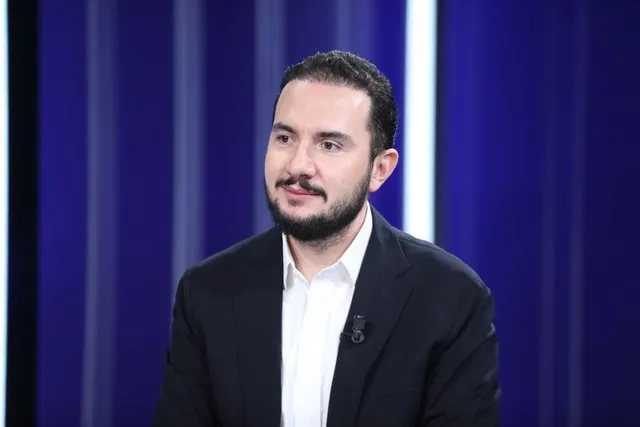 I vetëpërjashtuar nga PD? “Shpërthen” Salianji: Partinë po e trajtojnë si pronë