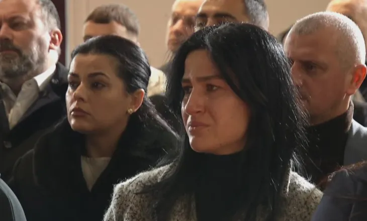 “I vidhte grave unazat”, reagon vajza e Ziver Veizit: Kujtim Cakrani kaloi çdo limit, shihemi në gjykatë